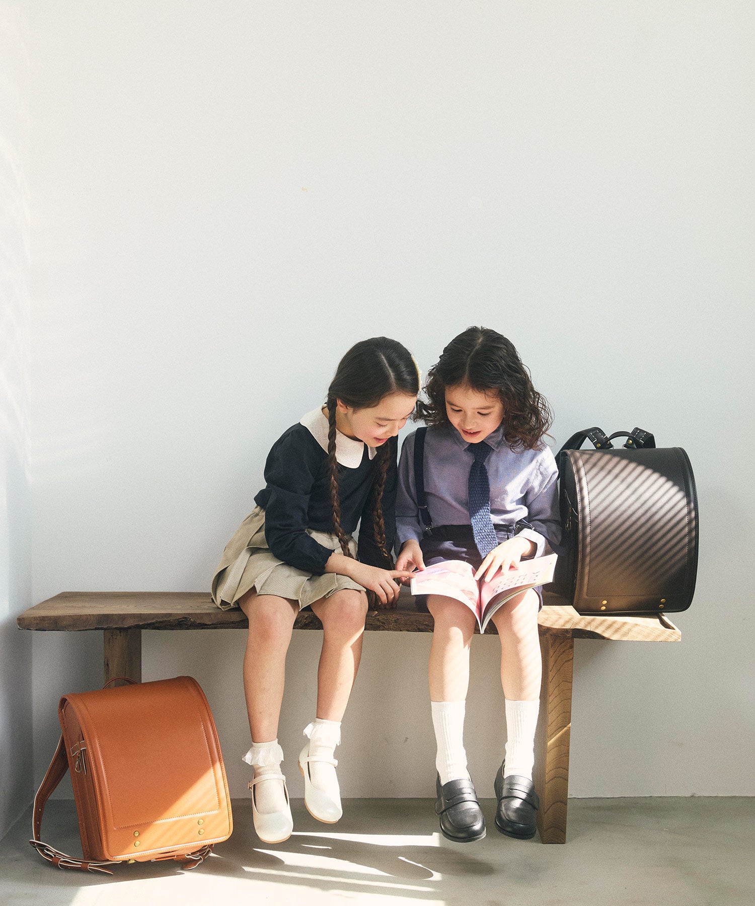 ワントーン＜人工皮革＞