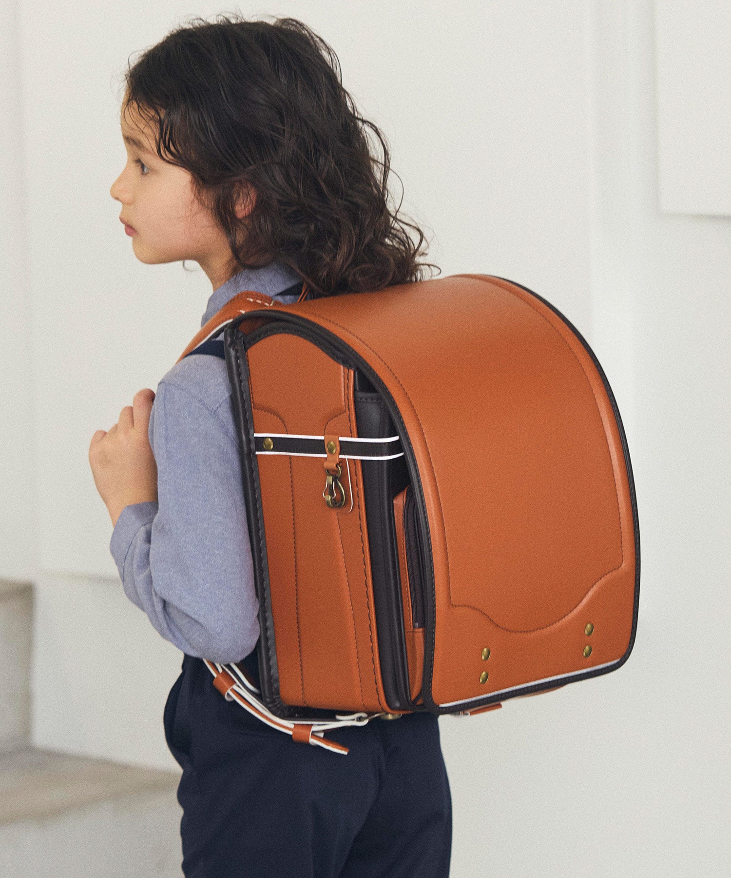 クラシック＜人工皮革＞