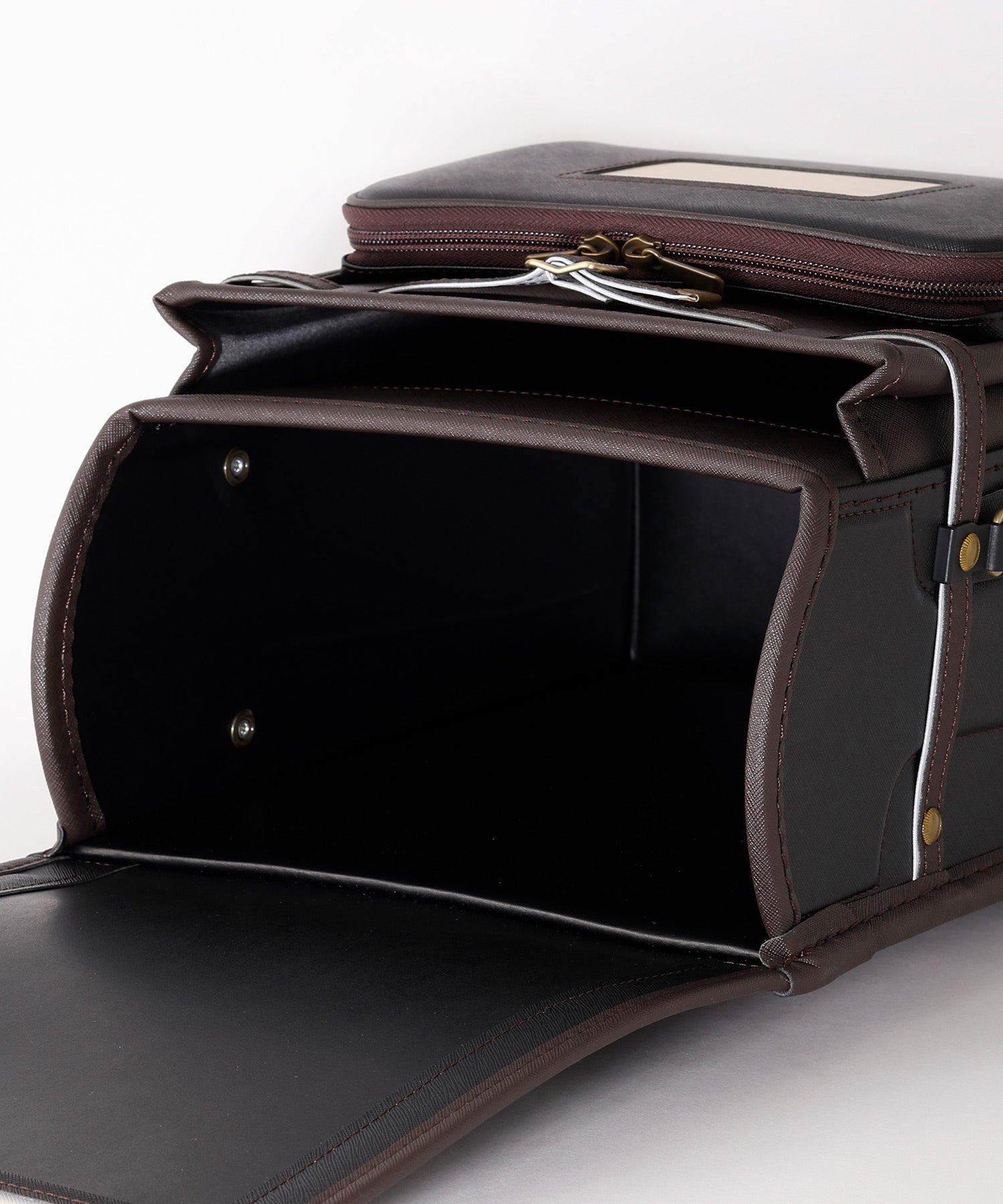 クラシック＜人工皮革プレミアム＞